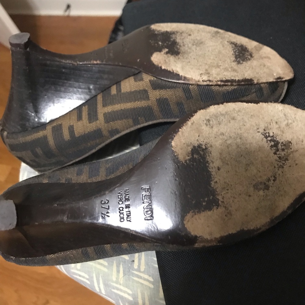 Fendi Zucca wedges - Picture 4 of 6